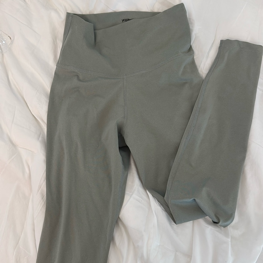 Nike Yoga Leggings